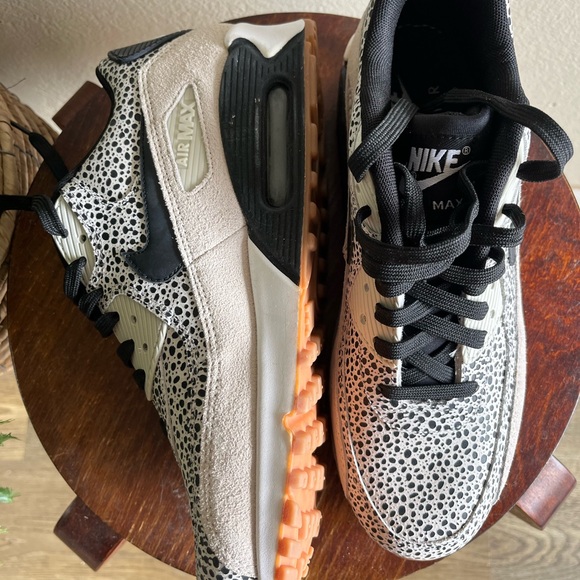 Women’s Nike Air Max 90 Premium Safari Sneakers - Picture 1 of 5